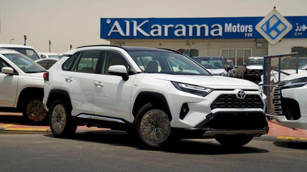 2025 Toyota RAV4 2.5L Hybrid Full Option AWD with Panoramic Sunroof